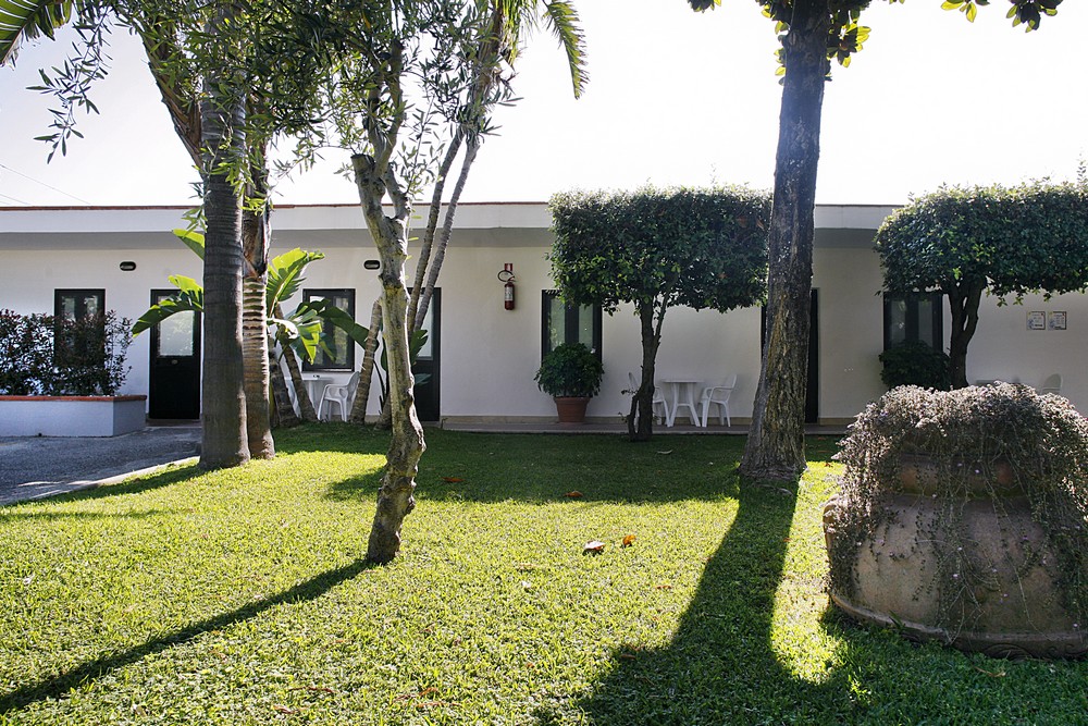 Marina Living Rooms & Pool